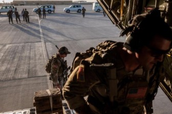 Mỹ bắt đầu kế hoạch rút lực lượng quân đội khỏi Afghanistan