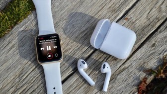 AirPods giúp Apple củng cố vị trí số 1 trên thị trường thiết bị đeo