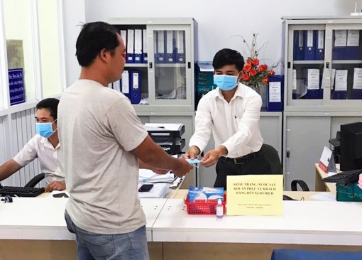 Công ty Điện lực An Giang khuyến khích khách hàng sử dụng dịch vụ điện theo phương thức điện tử
