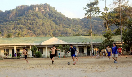 Nhịp sống bình yên tại khu cách ly Trường Quân sự tỉnh An Giang
