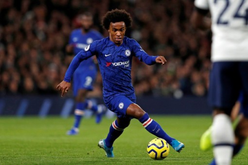 Willian sẵn sàng đá “không công” cho Chelsea vì Covid-19