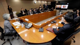Hàn Quốc, Trung Quốc và Nhật Bản họp trực tuyến thảo luận về COVID-19