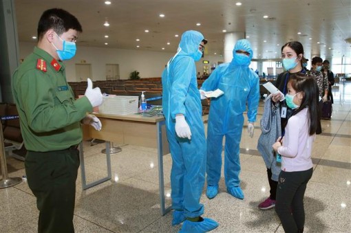 Việt Nam công bố thêm hai ca mắc COVID-19, tổng số 87 ca