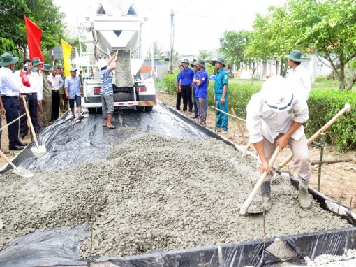 Bến Tre: Nước mặn ảnh hưởng nhiều công trình xây dựng