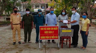 Thăm các đơn vị làm nhiệm vụ phòng, chống dịch bệnh Covid-19 trên tuyến biên giới