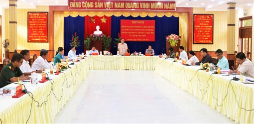 Đoàn giám sát Ban Thường vụ Tỉnh ủy làm việc tại Châu Đốc