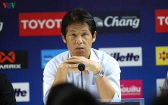 Vì Covid-19, HLV Nishino không được tiếp xúc gần tuyển thủ Thái Lan