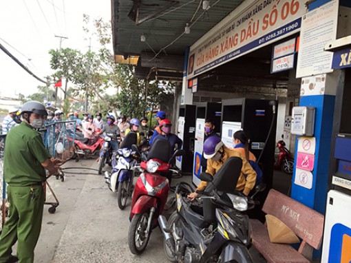Hậu Giang: Người dân cần bình tĩnh trước tin đồn hết xăng