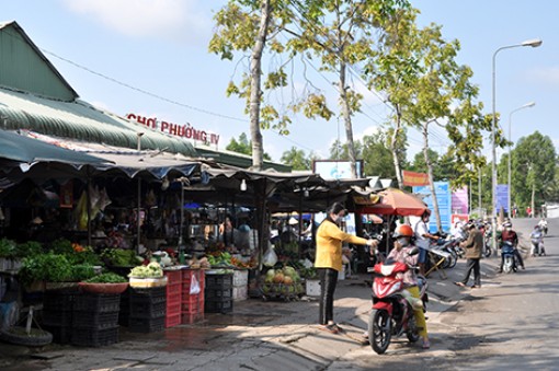 Hậu Giang: Bác tin đồn chợ Phường IV ngừng hoạt động
