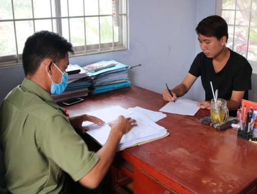 Thanh niên Trà Vinh đăng tin sai sự thật bị phạt 12,5 triệu đồng