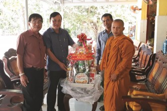Đồng bào dân tộc thiểu số Khmer chung tay phòng, chống dịch bệnh Covid-19