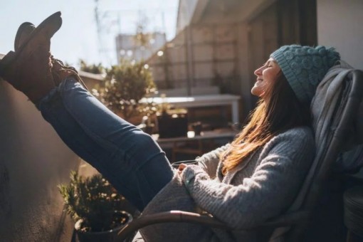 Mách bạn 10 mẹo đơn giản giúp bạn dễ ngủ hơn
