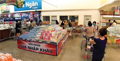 Đi chợ, siêu thị những ngày cách ly xã hội