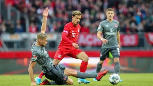 Bundesliga không hủy mùa giải, đá không khán giả đến hết năm