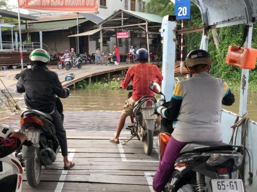 Cần Thơ: Một số bến đò ngang đã hoạt động lại