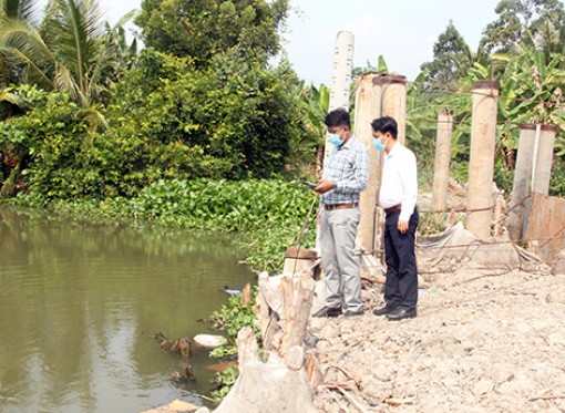 Hậu Giang: Đã đóng nhiều cống ngăn mặn