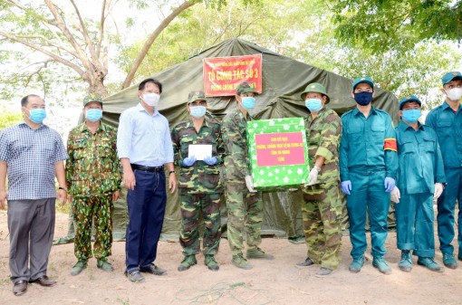 Giữ vững tinh thần, quyết tâm vượt qua đại dịch