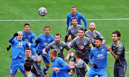 Những giải đấu bóng đá vẫn diễn ra giữa đại dịch Covid-19