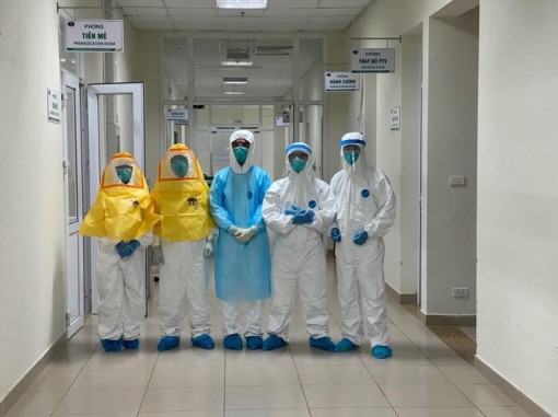 Chiều 13-4, Việt Nam ghi nhận 3 ca mới mắc COVID-19, trong đó có 2 ca ở Hạ Lôi