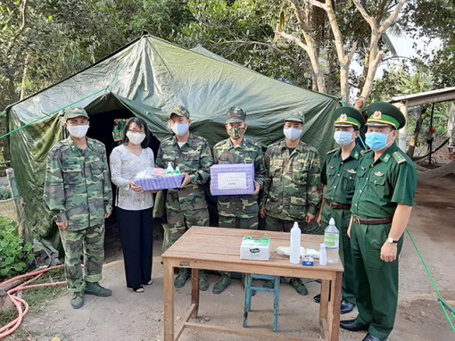 Phát huy vai trò phụ nữ tham gia phòng, chống dịch Covid-19