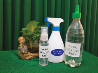 Thử nghiệm và chuyển giao quy trình sản xuất dung dịch rửa tay khô sát khuẩn phòng chống Covid-19