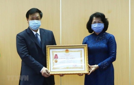 Qua đại dịch COVID-19, niềm tin với ngành y tế Việt Nam được nâng cao