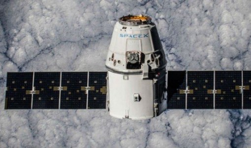 SpaceX đã phóng lên 422 vệ tinh, đủ phủ sóng Internet từ quỹ đạo