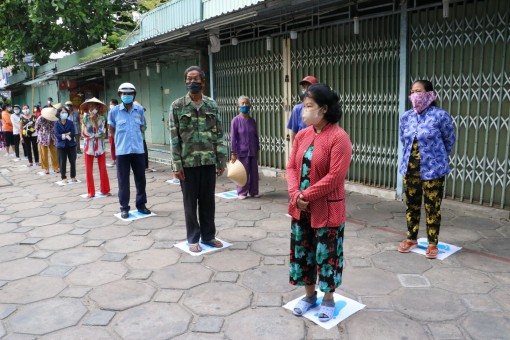 Ấm áp Siêu thị “0 đồng”