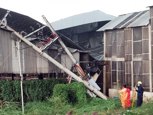 An Giang: Mưa, giông lốc làm 61 căn nhà sập và tốc mái