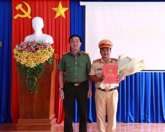 Bổ nhiệm trung tá Lê Hà Đông giữ chức Phó trưởng Công an huyện Chợ Mới