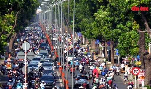 Đường dây nóng đảm bảo trật tự an toàn giao thông dịp nghỉ Lễ 30-4 - 1-5