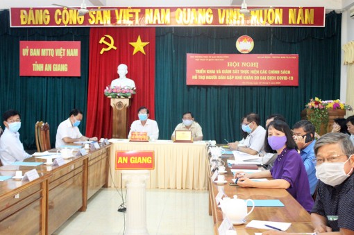Hỗ trợ kịp thời, minh bạch, đúng người dân khó khăn do đại dịch Covid-19
