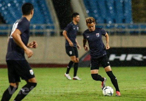 Bóng đá Thái Lan trong nỗi lo thiếu tiền đạo giỏi giống Việt Nam