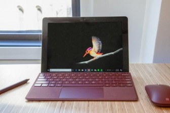 Mẫu máy Surface Go 2 bất ngờ lộ diện