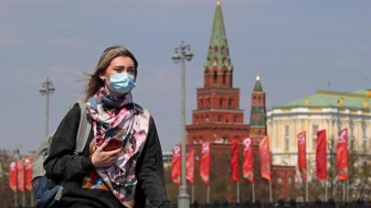 Nga: Số ca mắc COVID-19 mới tiếp tục vượt 10.000 người/ngày