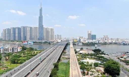 Kinh tế Việt Nam an toàn sau đại dịch, có thể khởi sắc trở lại