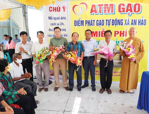 Hạt gạo nghĩa tình!