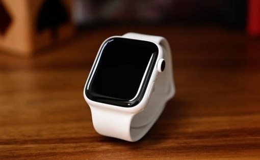 Apple Watch tiếp tục không có đối thủ, bỏ xa Samsung