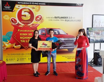 Mitsubishi Phú Khang An Giang trao thưởng gần 370 triệu đồng cho khách hàng mua xe Mitsubishi
