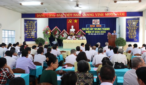 Phú Tân khẩn trương tổ chức Đại hội Đảng cơ sở
