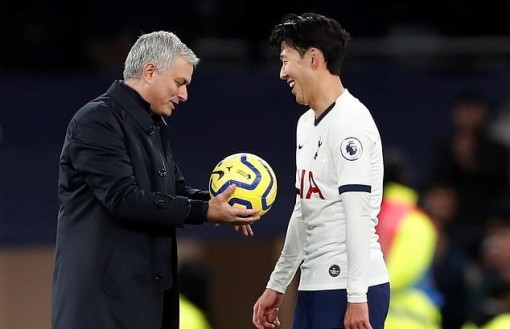 Mourinho sẽ chiến thắng danh hiệu cùng Tottenham