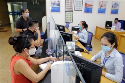 Giảm lãi suất sẽ giúp giảm bớt khó khăn cho nền kinh tế