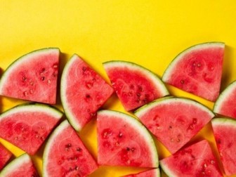 9 thực phẩm giúp giải nhiệt cơ thể trong mùa hè