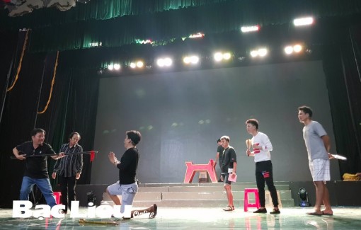 Nhà hát Cao Văn Lầu: Sẵn sàng cho ngày sân khấu lại “sáng đèn”