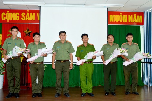 Công an huyện Châu Thành biểu dương gương người tốt – việc tốt vì an ninh Tổ quốc