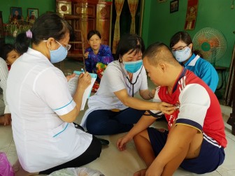 Ngày hội “Thầy thuốc trẻ làm theo lời Bác” tình nguyện vì sức khỏe cộng đồng năm 2020