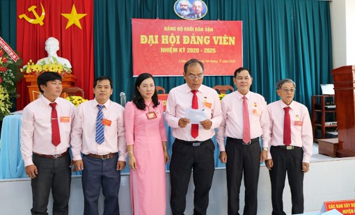 Đồng chí Đoàn Hồng Danh tái đắc cử Bí Thư Đảng bộ khối Dân vận huyện (nhiệm kỳ 2020-2025)