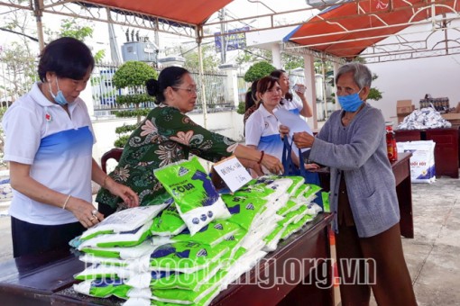 Sóc Trăng: Chợ nhân đạo “0 đồng” cho người nghèo