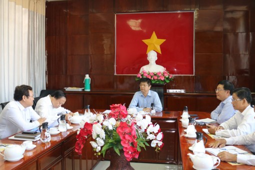 Điện lực Cần Thơ hỗ trợ khách hàng bị ảnh hưởng dịch COVID-19