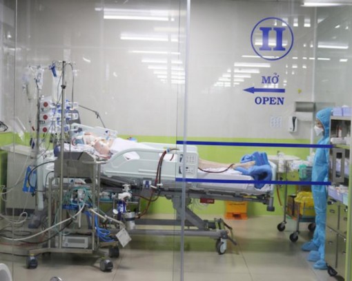 Bệnh viện Chợ Rẫy huy động toàn lực cứu chữa bệnh nhân 91 phi công Anh